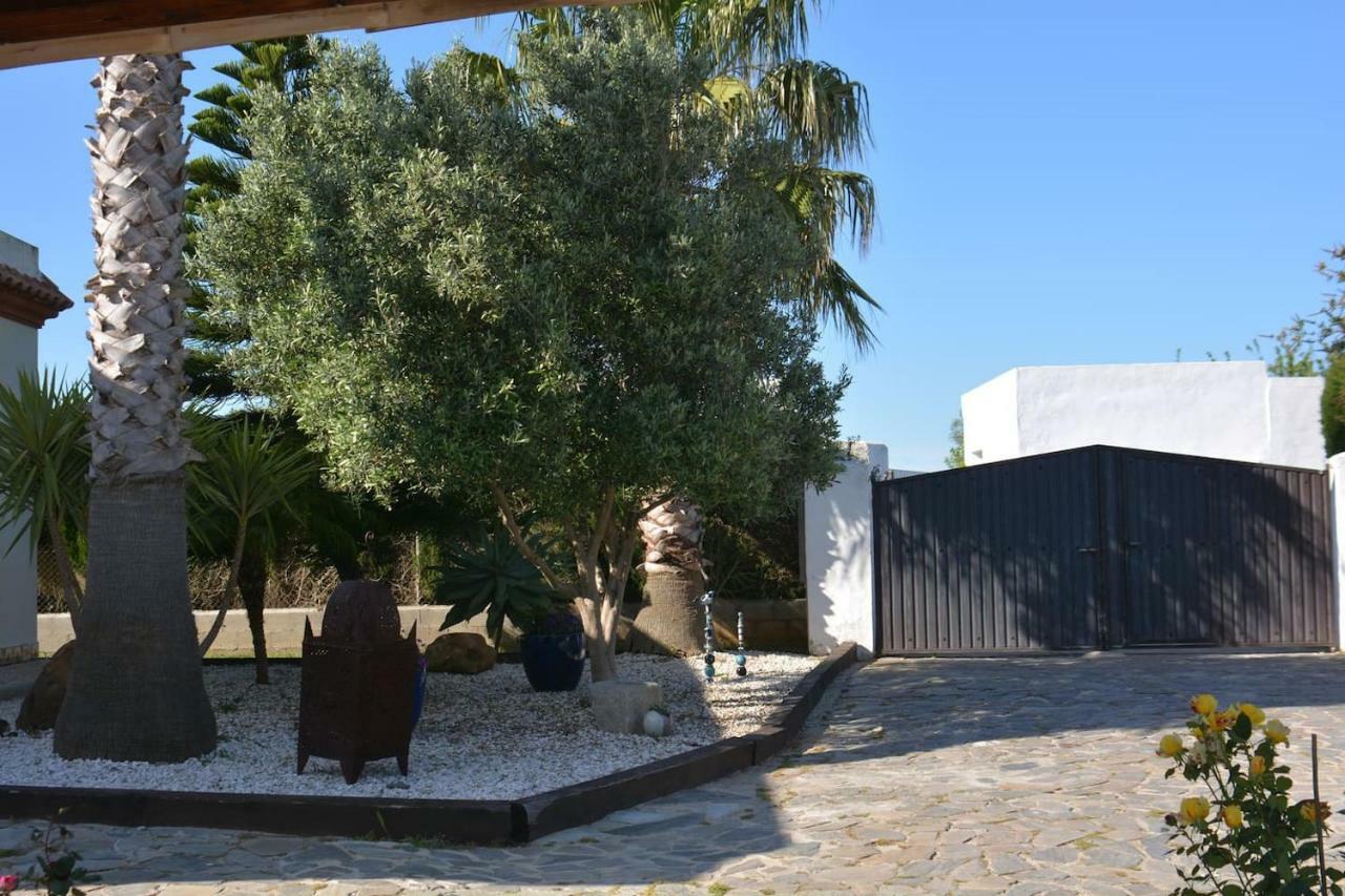 Los Anos Locos Conil De La Frontera Exteriör bild